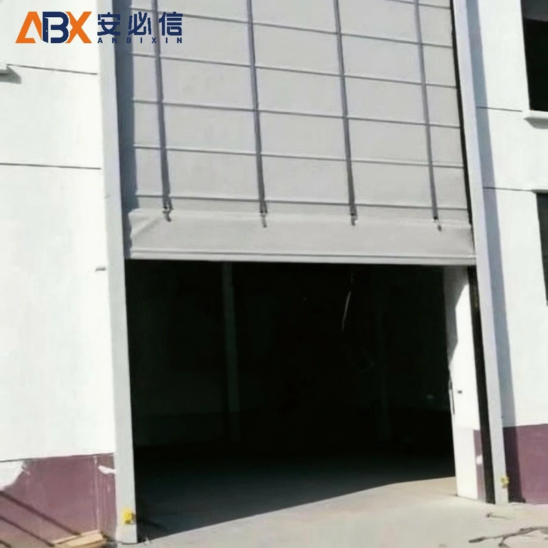 阿坝藏族羌族软帘堆积门